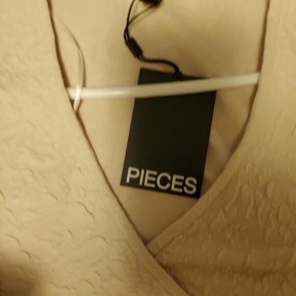 New With Tags PIECES Women's V Neck Cardigan Bolero Shrug Top Ties At Front - Picture 8 of 9